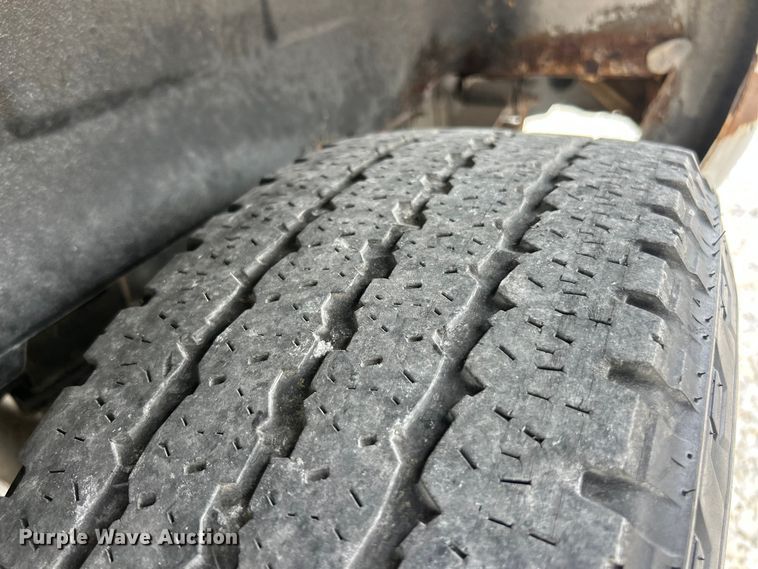 image for item FT6013 2011 Ford E250 van