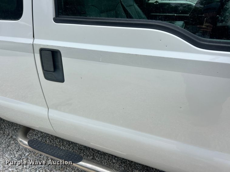 image for item FT6015 2015 Ford F350 Super Duty Ext. Cab utility bed pickup truck