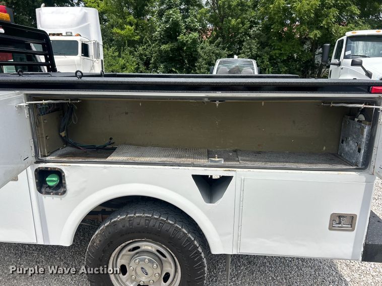 image for item FT6015 2015 Ford F350 Super Duty Ext. Cab utility bed pickup truck