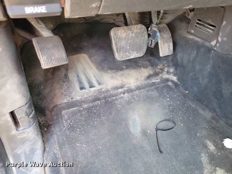 image for item FU0011 2012 Ford F150 Ext. Cab pickup truck