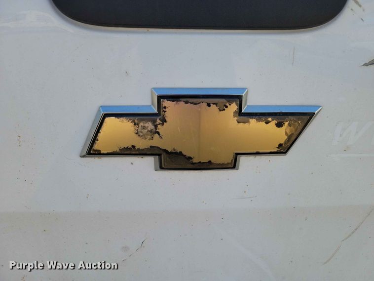 image for item FU0012 2010 Chevrolet 2500HD Crew Cab pickup truck