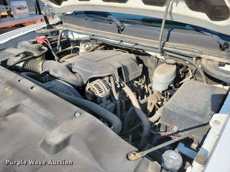 image for item FU0012 2010 Chevrolet 2500HD Crew Cab pickup truck