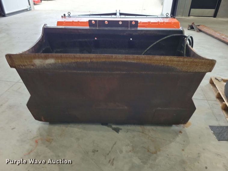 image for item FU0017 Viper Metal VPH2-1500 skid steer screen bucket