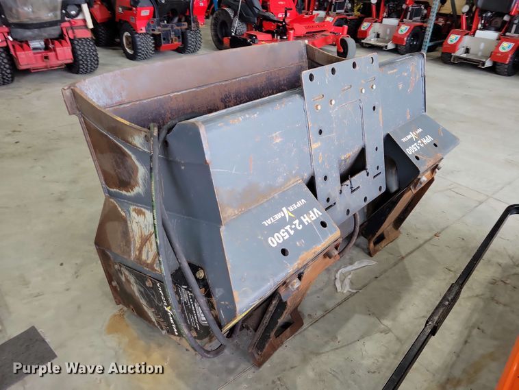 image for item FU0017 Viper Metal VPH2-1500 skid steer screen bucket