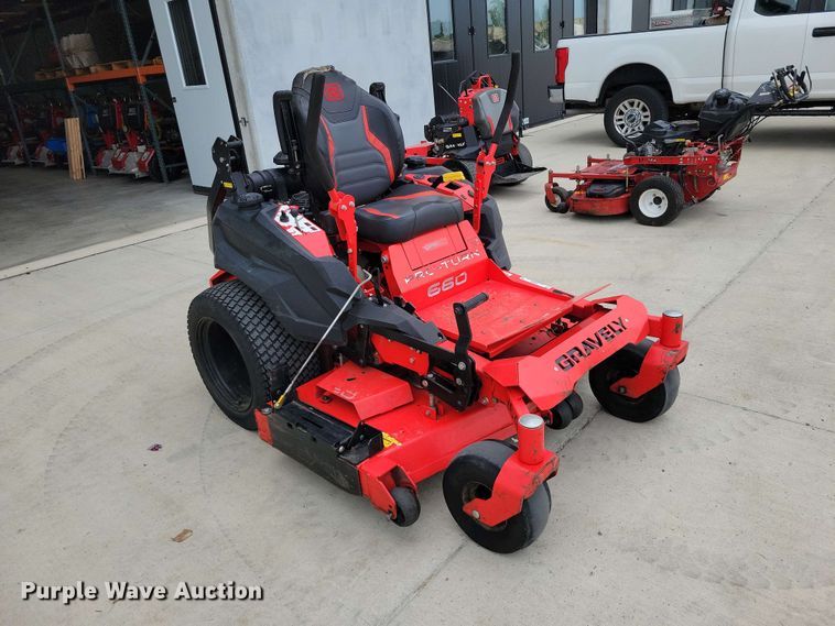 image for item FU0020 Gravely Pro Turn 660 ZTR lawn mower