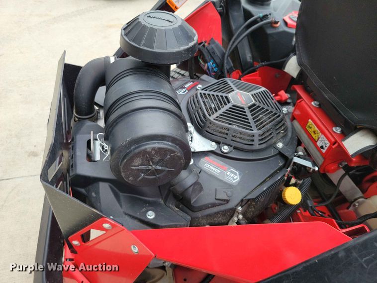 image for item FU0020 Gravely Pro Turn 660 ZTR lawn mower