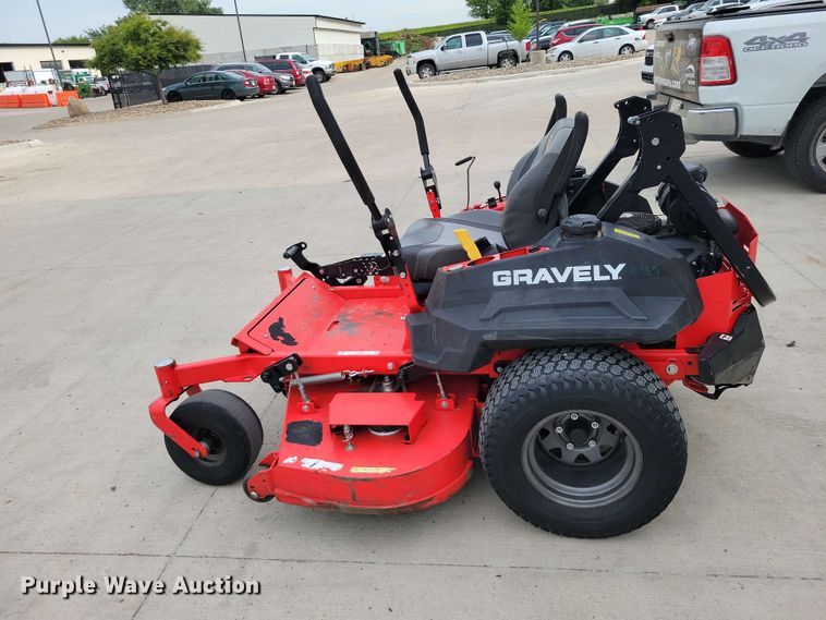 image for item FU0021 Gravely Pro turn 260 ZTR lawn mower