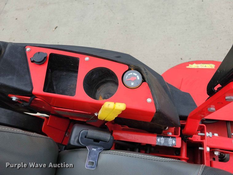 image for item FU0021 Gravely Pro turn 260 ZTR lawn mower
