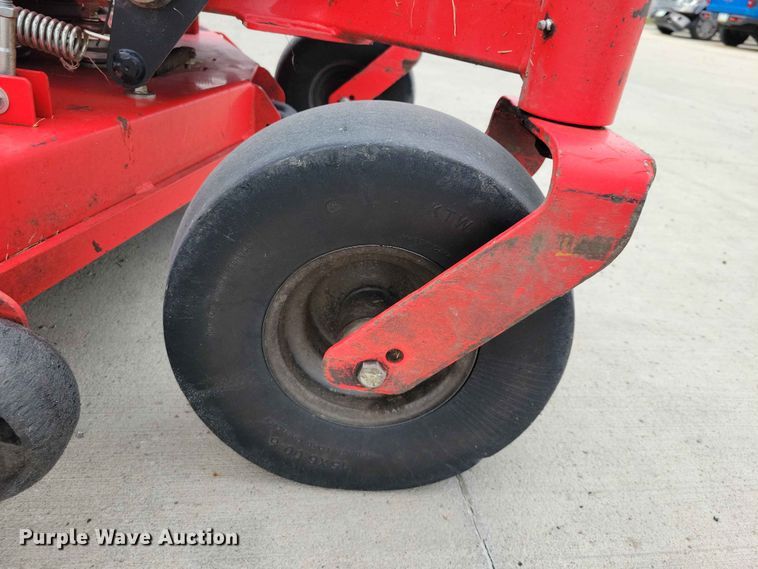 image for item FU0021 Gravely Pro turn 260 ZTR lawn mower
