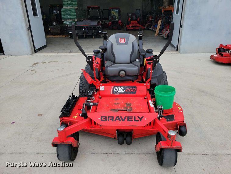 image for item FU0022 Gravely Pro turn 260 ZTR lawn mower