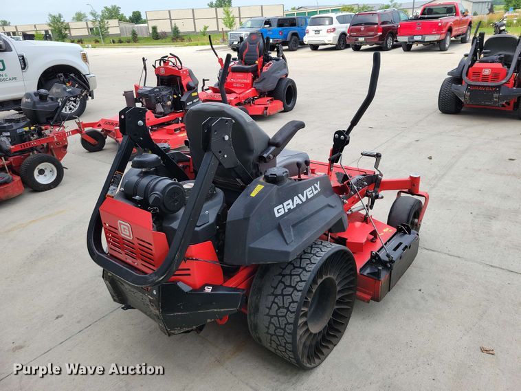 image for item FU0022 Gravely Pro turn 260 ZTR lawn mower