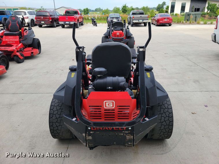 image for item FU0022 Gravely Pro turn 260 ZTR lawn mower