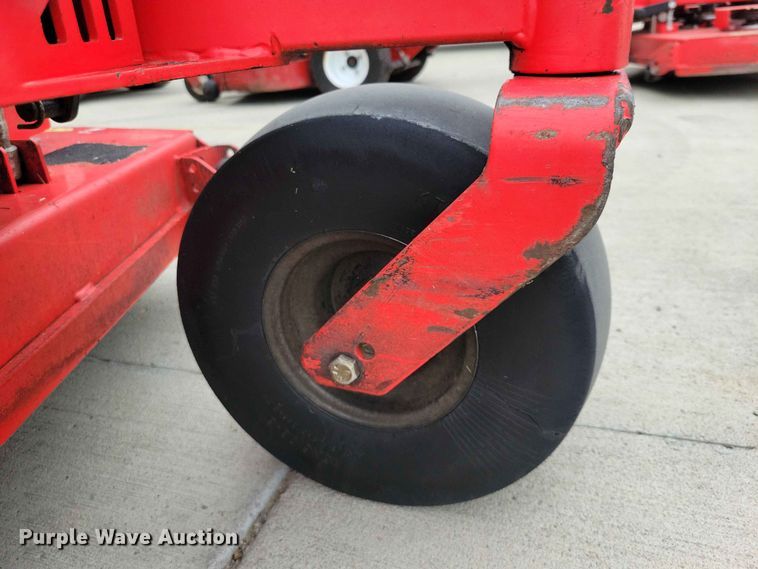 image for item FU0022 Gravely Pro turn 260 ZTR lawn mower