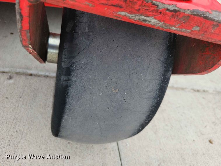 image for item FU0022 Gravely Pro turn 260 ZTR lawn mower