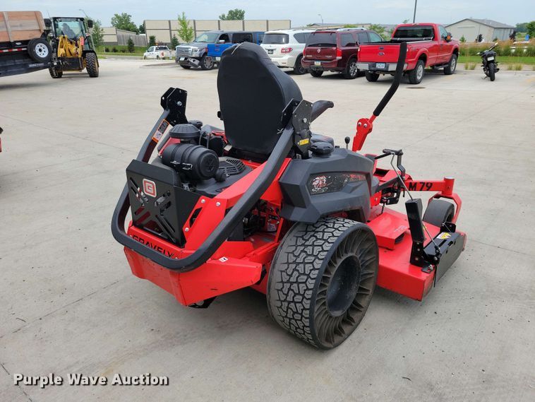 image for item FU0023 Gravely Pro Turn 672 ZTR lawn mower