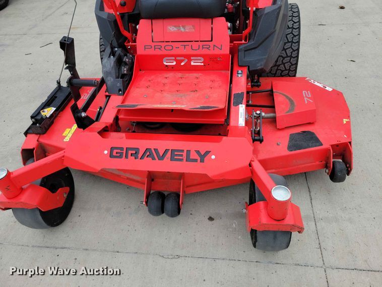 image for item FU0023 Gravely Pro Turn 672 ZTR lawn mower