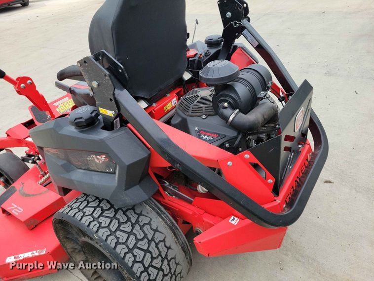 image for item FU0023 Gravely Pro Turn 672 ZTR lawn mower