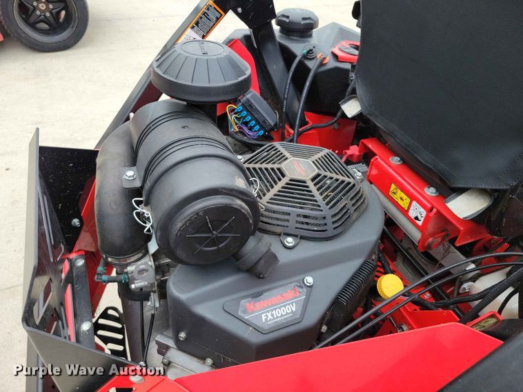 image for item FU0023 Gravely Pro Turn 672 ZTR lawn mower