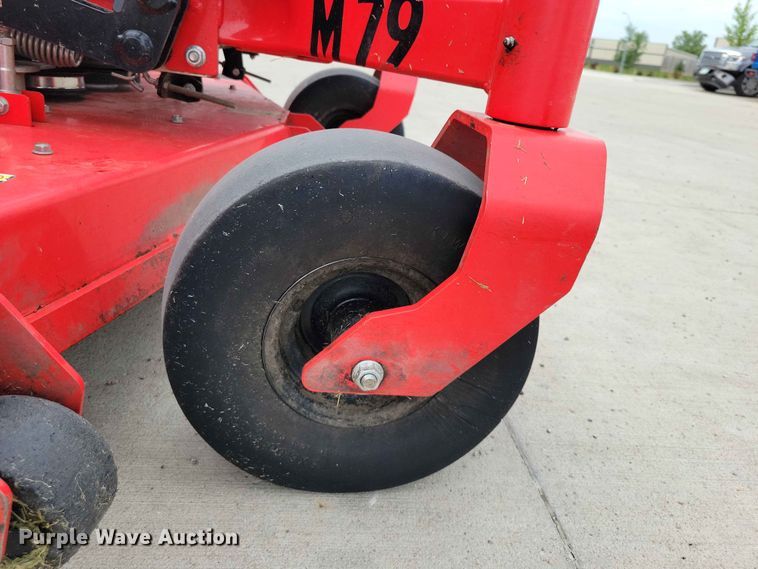 image for item FU0023 Gravely Pro Turn 672 ZTR lawn mower