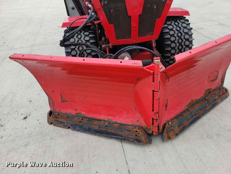 image for item FU0024 Steiner 450 municipal tractor 