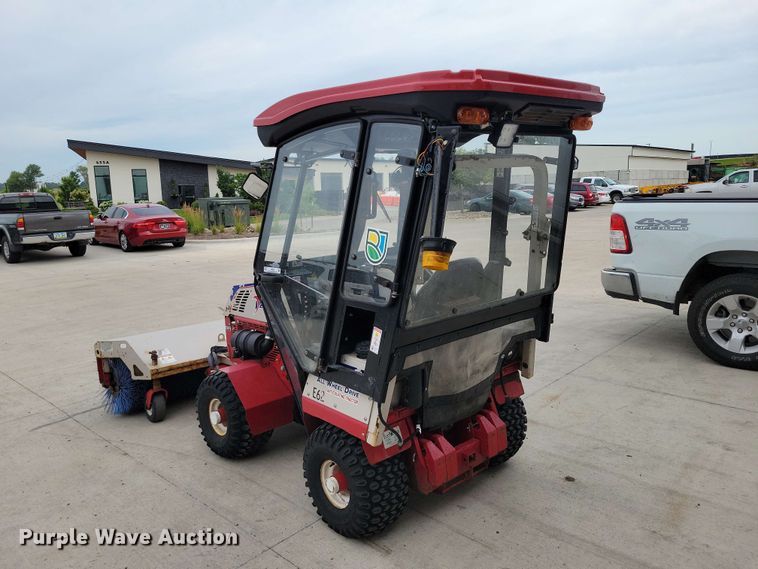 image for item FU0025 Ventrac 4500P municipal tractor 