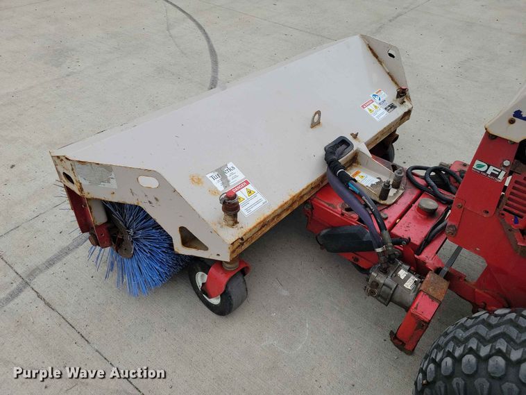 image for item FU0025 Ventrac 4500P municipal tractor 