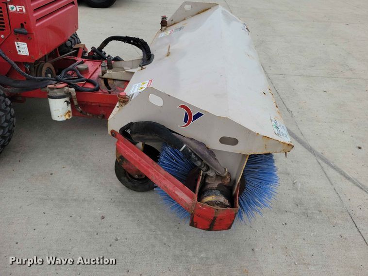 image for item FU0025 Ventrac 4500P municipal tractor 