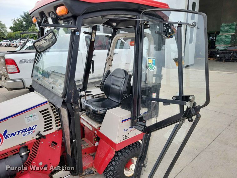 image for item FU0025 Ventrac 4500P municipal tractor 