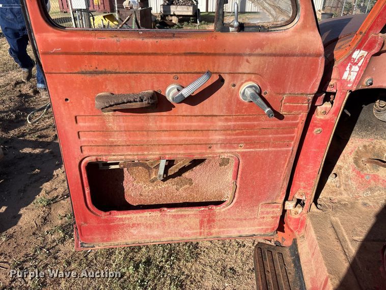 image for item JM9491 1955 Ford F250 pickup truck