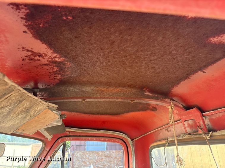 image for item JM9491 1955 Ford F250 pickup truck