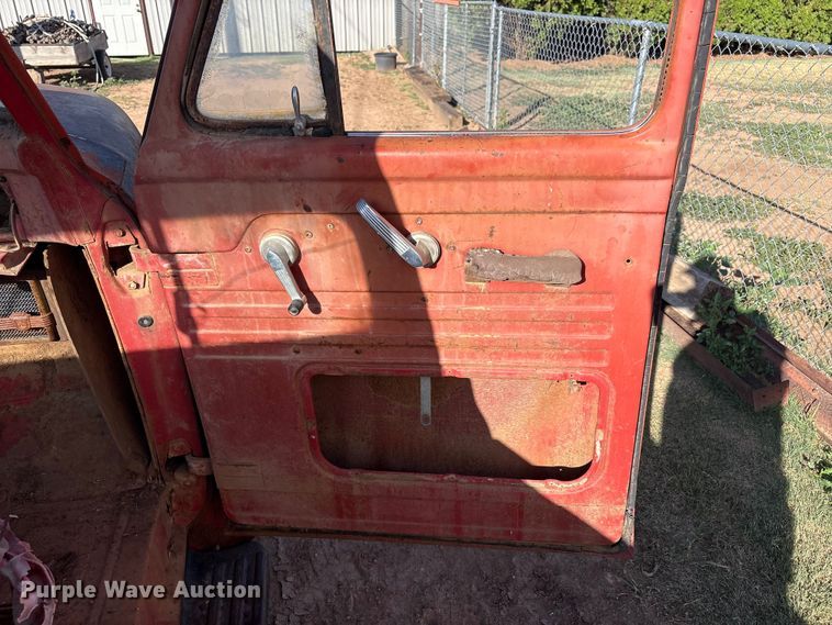 image for item JM9491 1955 Ford F250 pickup truck