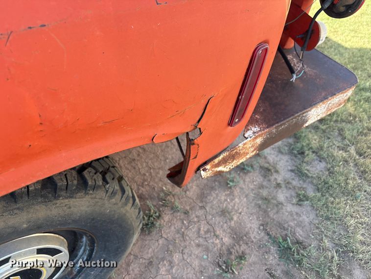 image for item JM9493 1975 Chevrolet C10 pickup truck