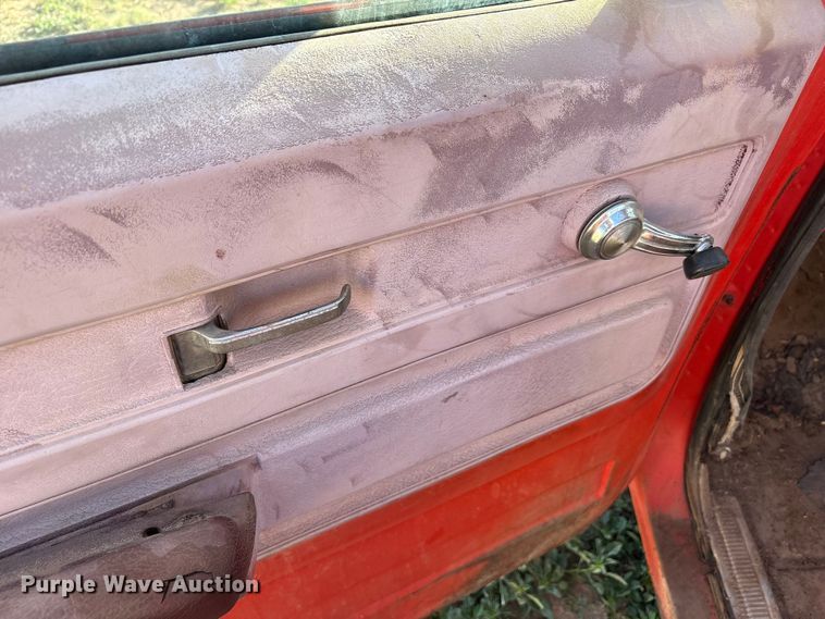 image for item JM9493 1975 Chevrolet C10 pickup truck
