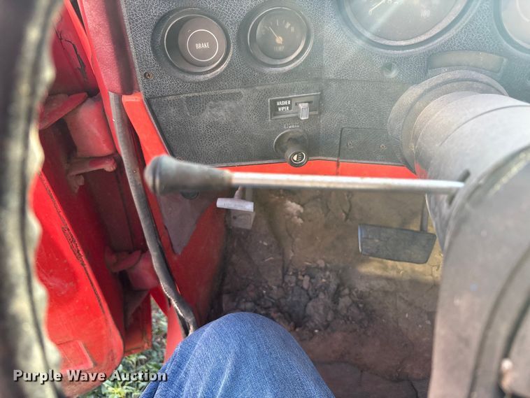 image for item JM9493 1975 Chevrolet C10 pickup truck