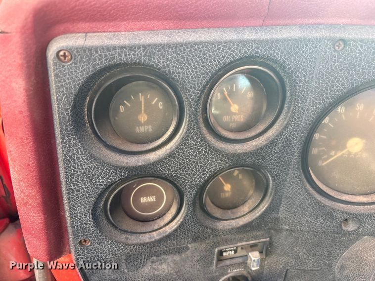 image for item JM9493 1975 Chevrolet C10 pickup truck