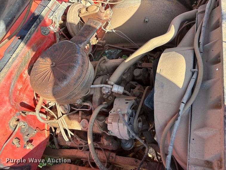 image for item JM9493 1975 Chevrolet C10 pickup truck