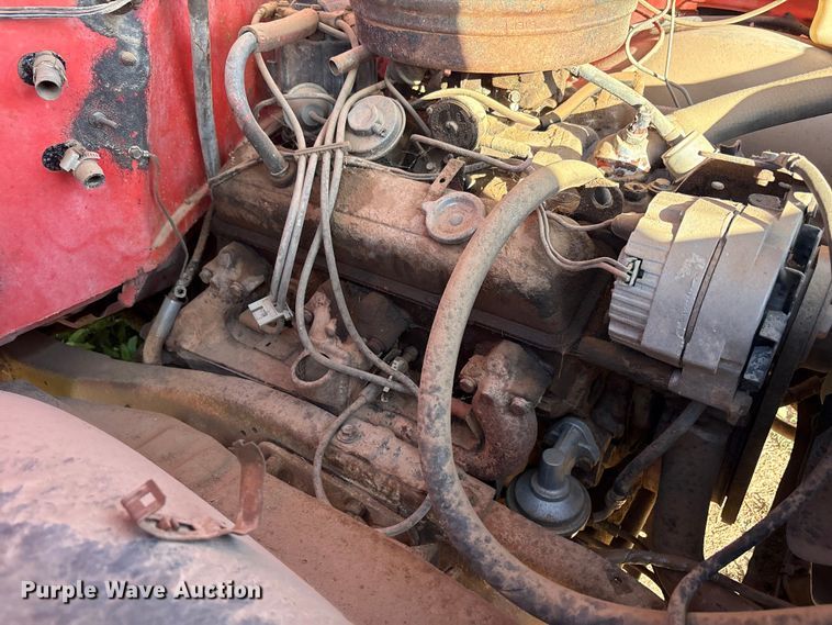 image for item JM9493 1975 Chevrolet C10 pickup truck