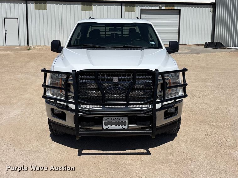 image for item JM9518 2018 Ford F150 Crew Cab pickup truck