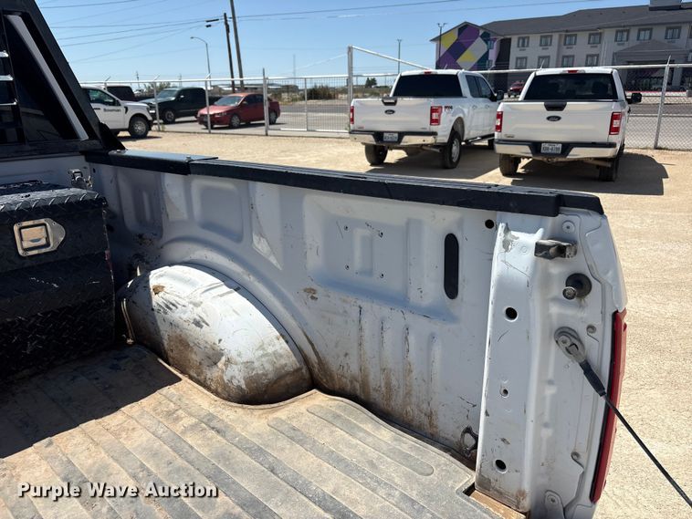 image for item JM9518 2018 Ford F150 Crew Cab pickup truck