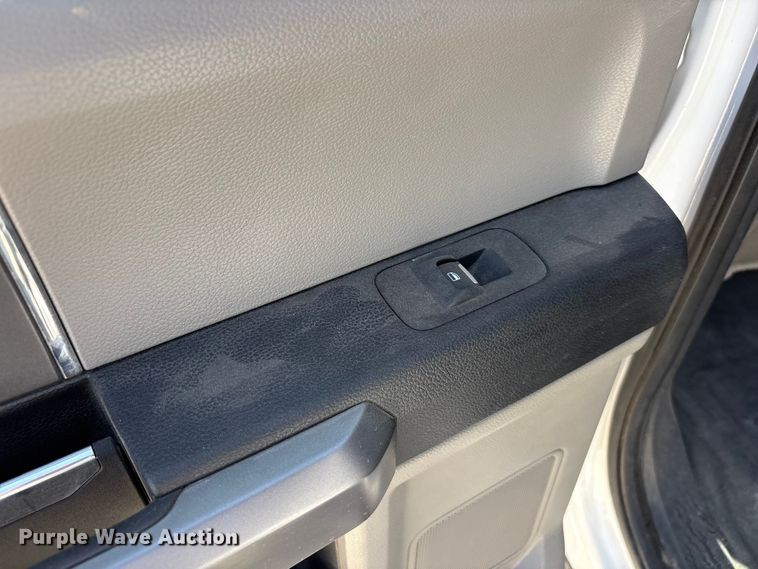 image for item JM9518 2018 Ford F150 Crew Cab pickup truck