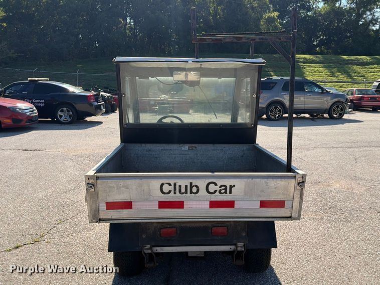 image for item MQ9033 2012 Club Car Cafe Express golf cart