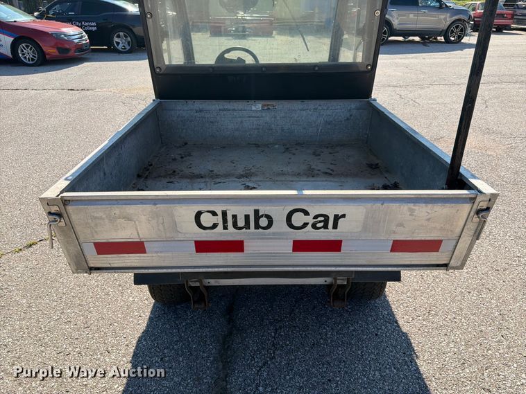 image for item MQ9033 2012 Club Car Cafe Express golf cart