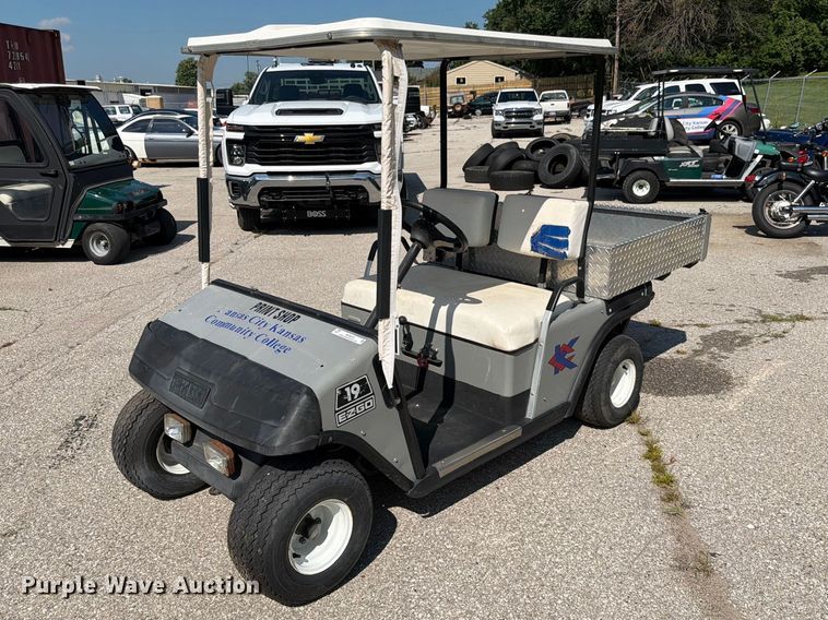 1992 EZ-GO golf cart