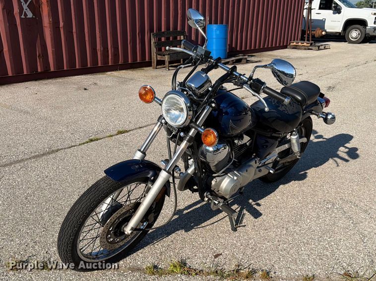 2013 Yamaha Virago 250 motorcycle
