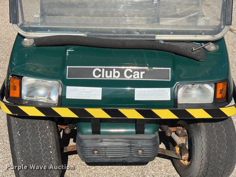 image for item MQ9041 2006 Club Car Turf 2 golf cart