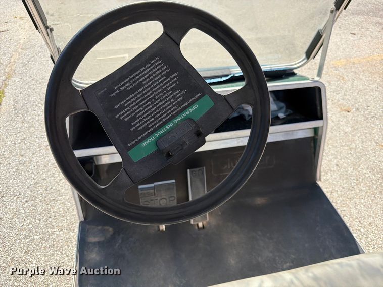 image for item MQ9041 2006 Club Car Turf 2 golf cart