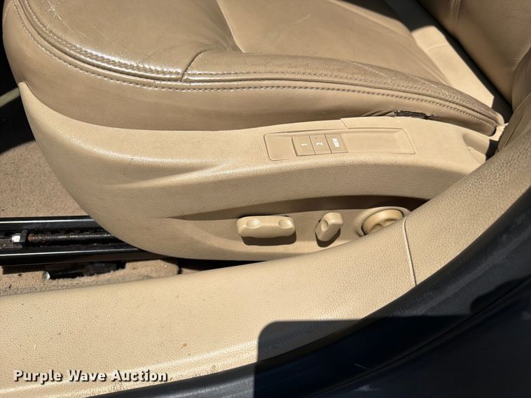 image for item MQ9043 2010 Buick Lacrosse 