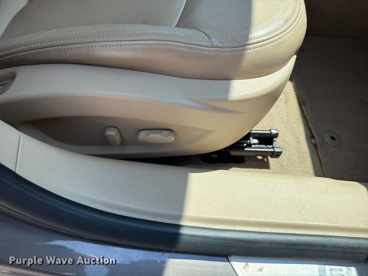 image for item MQ9043 2010 Buick Lacrosse 