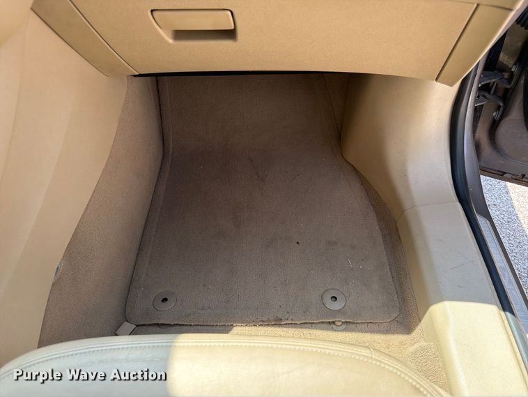 image for item MQ9043 2010 Buick Lacrosse 