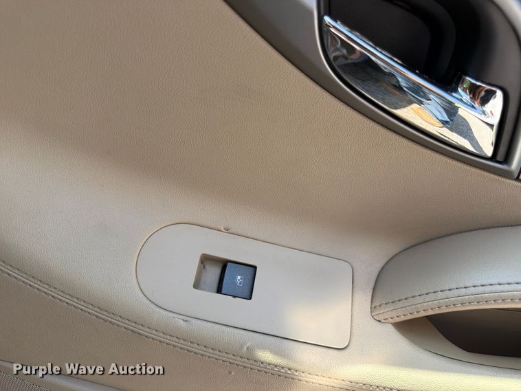 image for item MQ9043 2010 Buick Lacrosse 